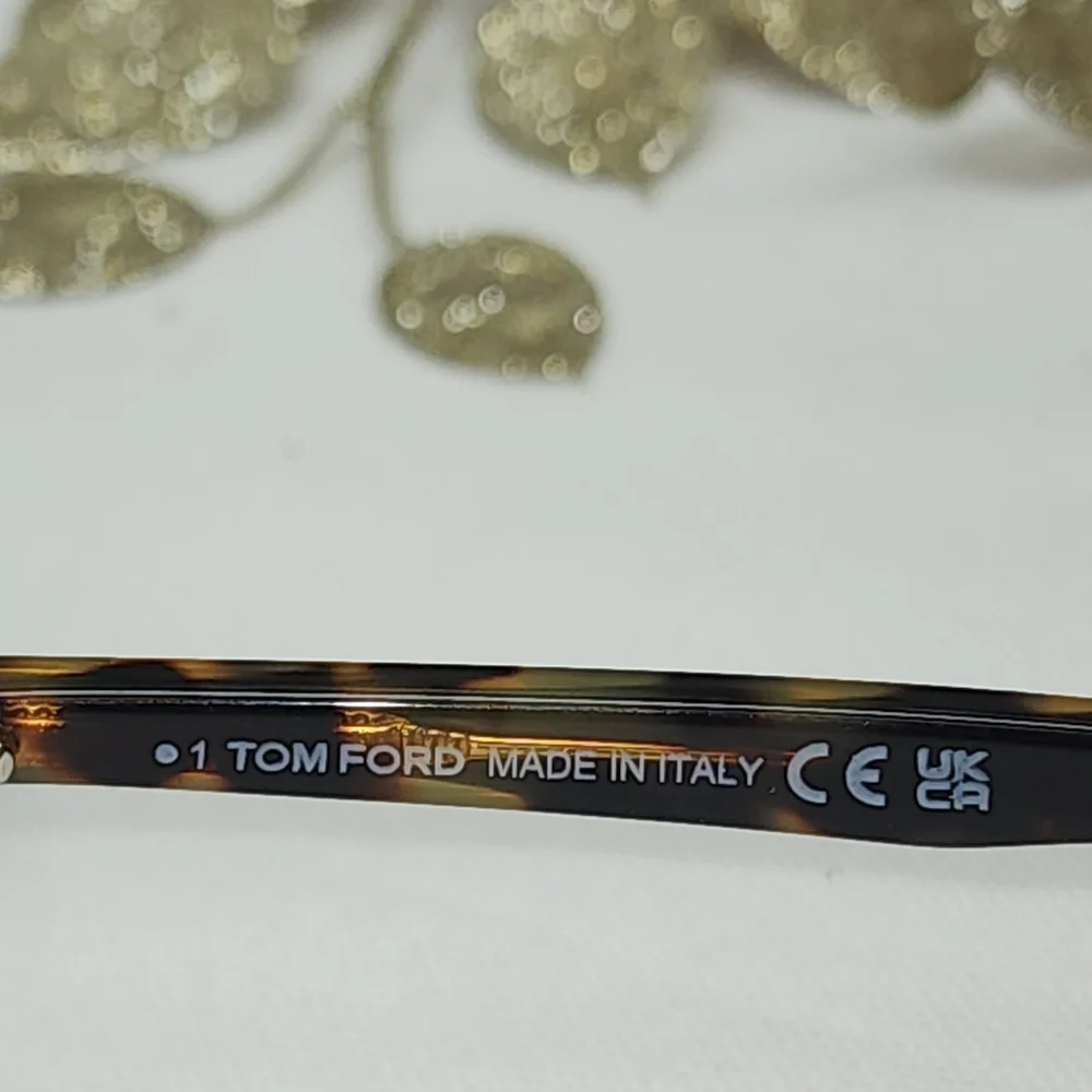 Authentic NWOT Tom Ford TF5505 053 With HARD CASE AND DUST CLOTH